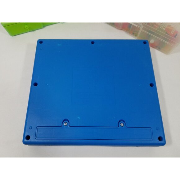 Travel Lite Brite Hasbro 2014 shaped Pegs blue unit w/ Green & clear Case #1786 - Picture 9 of 12